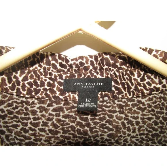 Ann Taylor Women's Brown Animal Print Roll Tab Sleeve Blouse Size 12 - Picture 7 of 11